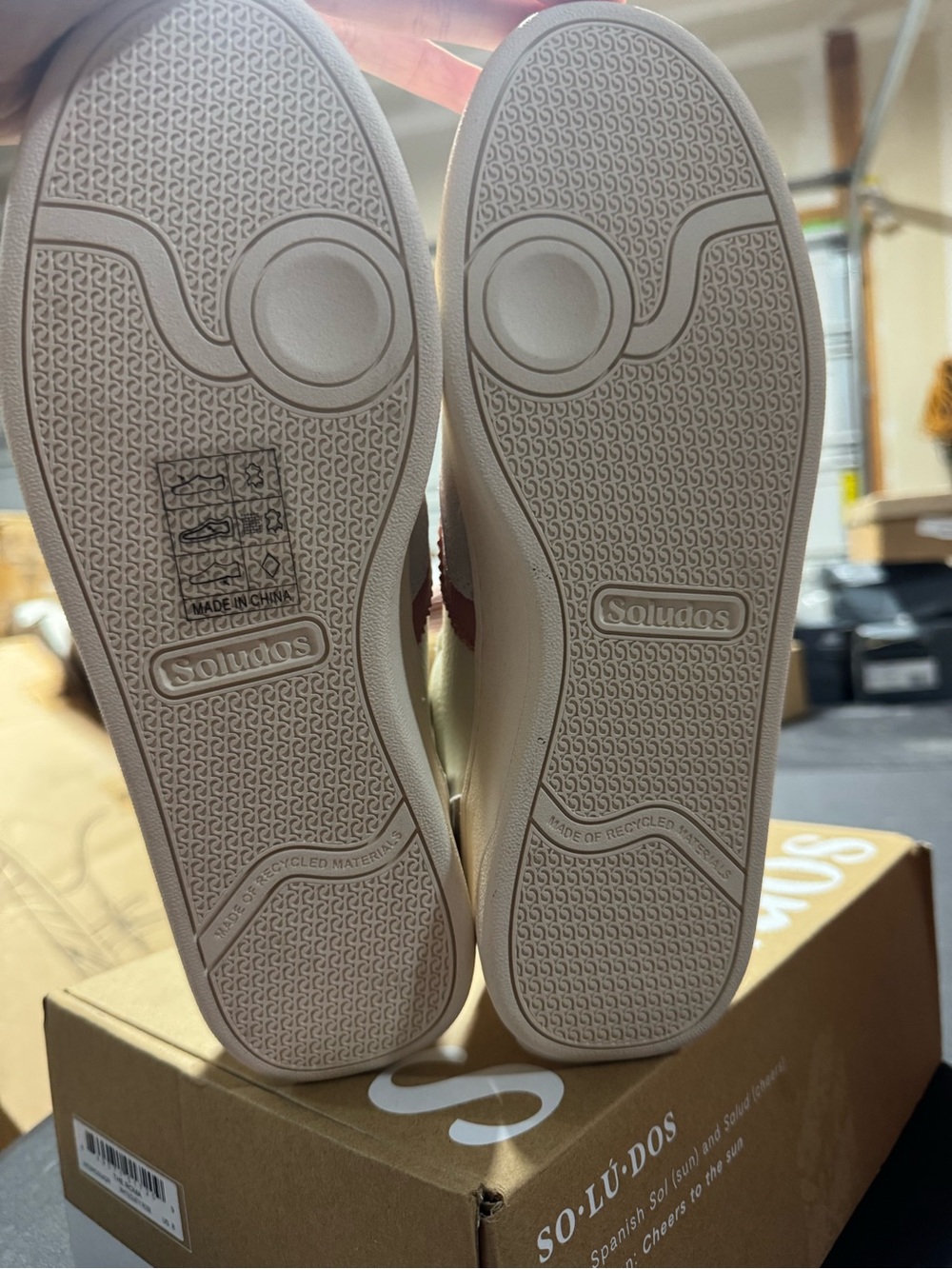 Soludos Roma Sneaker White / Pink / Light Blue Size 8 New - Picture 7 of 7